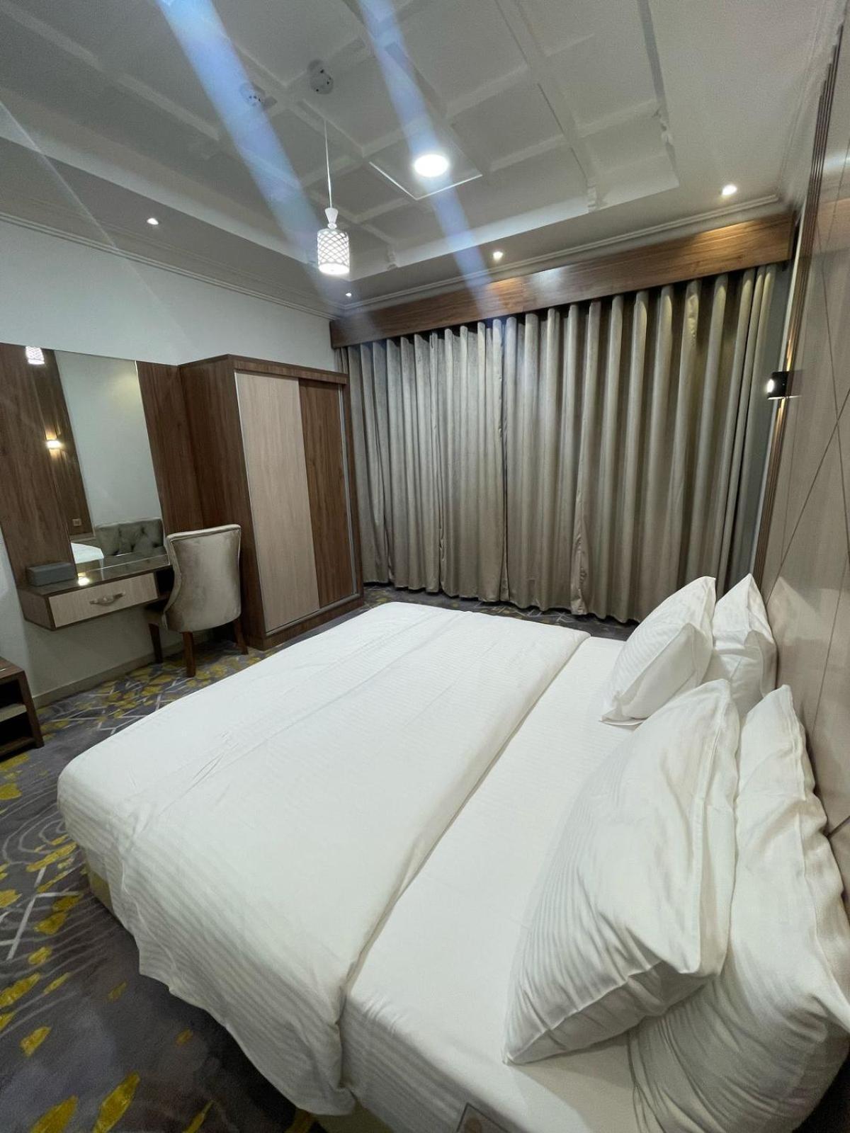 أبها ريجنسي Hotel Buitenkant foto